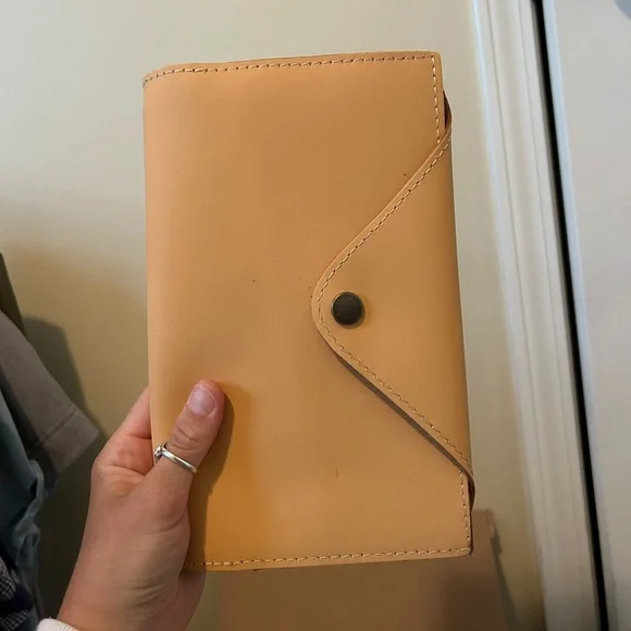 Portland leather Mamey peach color snap journal large - Picture 4 of 7